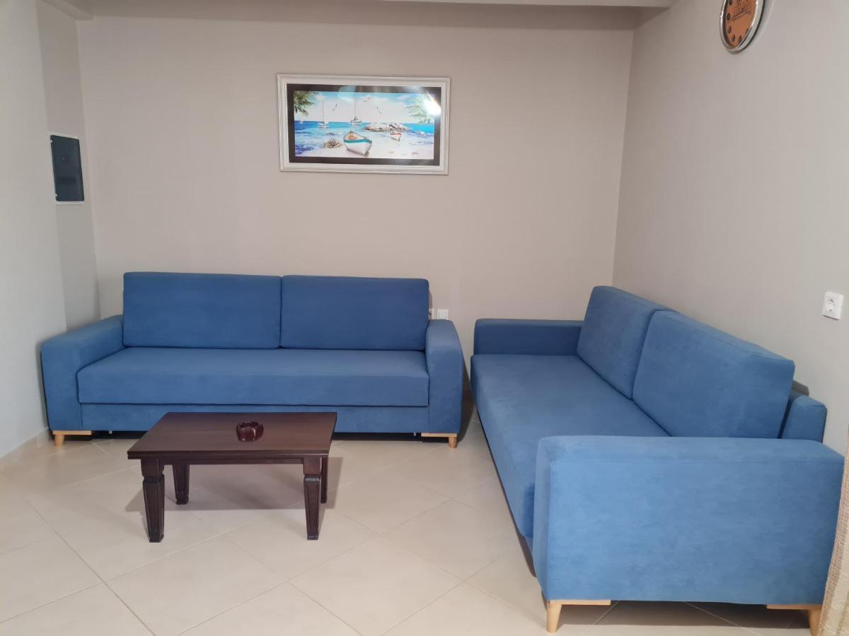 Apartments Vila Emiliano Borsh Buitenkant foto