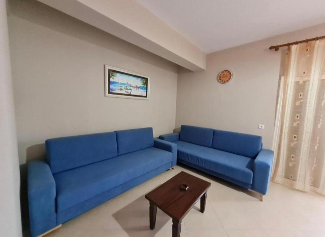 Apartments Vila Emiliano Borsh Buitenkant foto